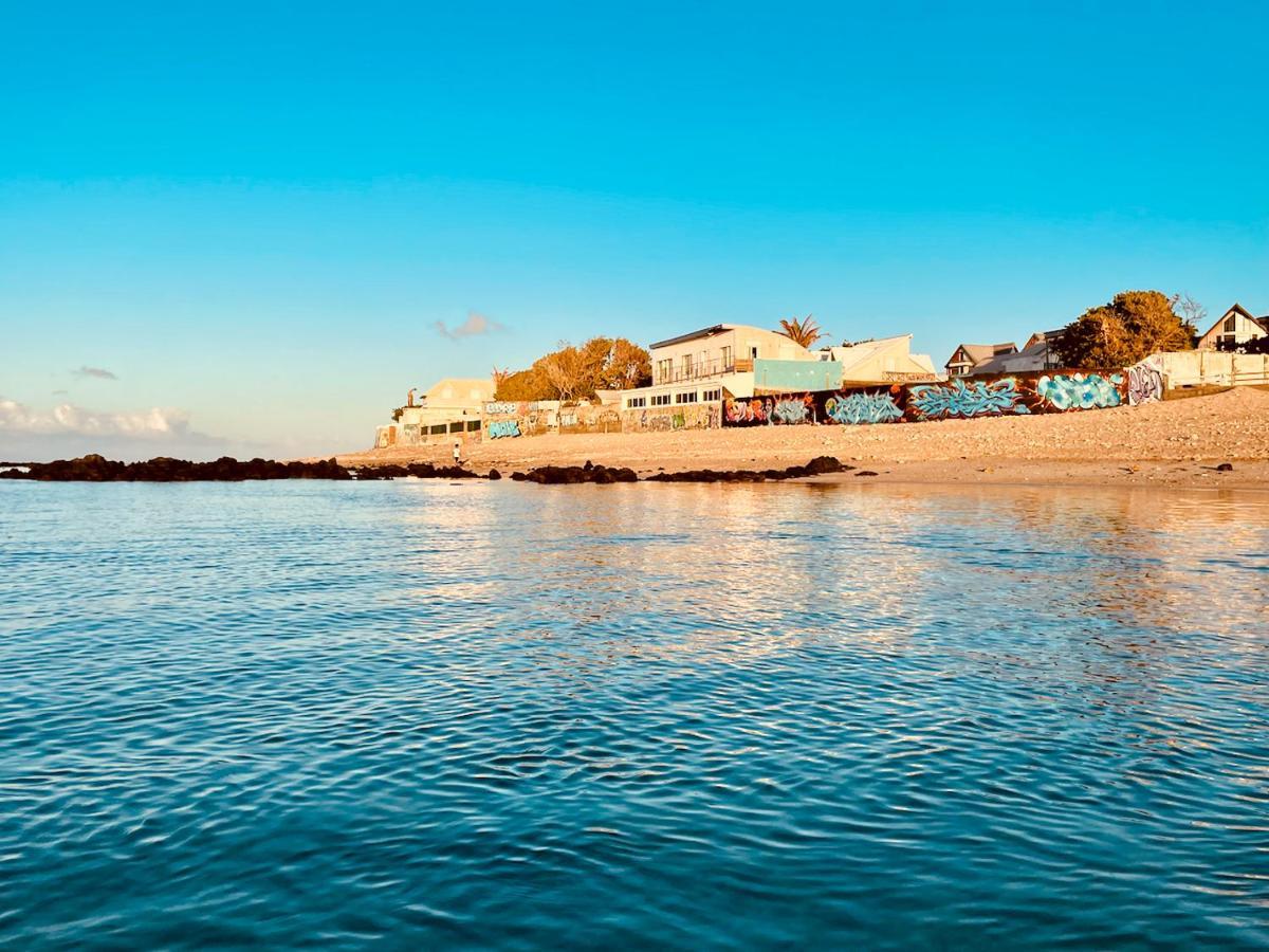 Villa Maimouna Les Pieds Dans L'Eau Saint Pierre Exterior foto
